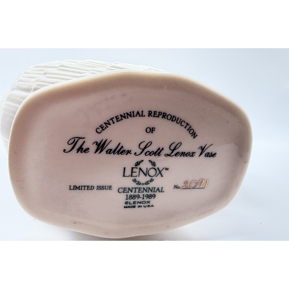 Lenox Walter Scott Centennial Vase Pitcher Limited Edition #2091 Mint Condition - Picture 7 of 16